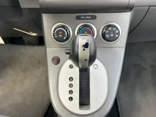 2009 NISSAN SENTRA