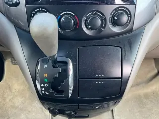 2009 TOYOTA SIENNA