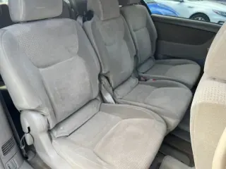 2009 TOYOTA SIENNA