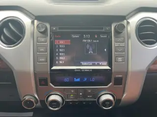 2015 TOYOTA TUNDRA CREWMAX