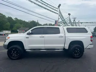 2015 TOYOTA TUNDRA CREWMAX