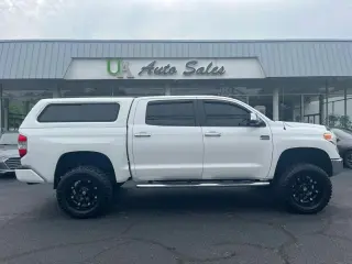 2015 TOYOTA TUNDRA CREWMAX