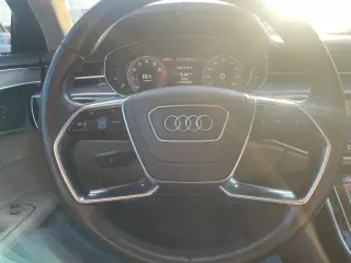 2020 AUDI A8