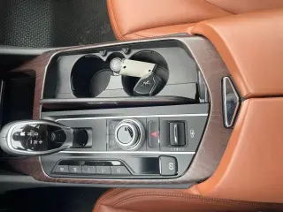 2017 MASERATI LEVANTE