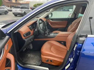 2017 MASERATI LEVANTE