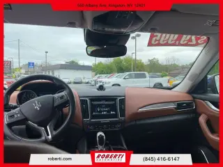 2017 MASERATI LEVANTE