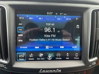 2017 MASERATI LEVANTE