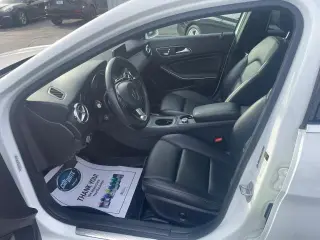 2019 MERCEDES-BENZ GLA