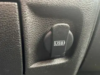 2019 RAM 1500 CLASSIC QUAD CAB