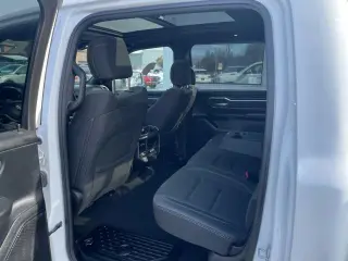 2019 RAM 1500 CREW CAB