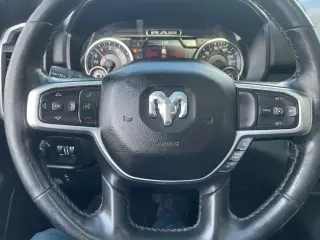 2019 RAM 1500 CREW CAB