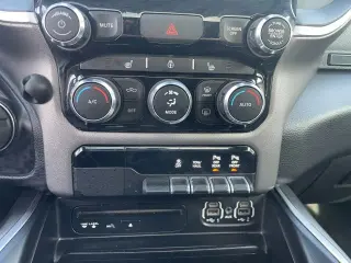 2019 RAM 1500 CREW CAB