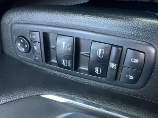 2019 RAM 1500 CREW CAB