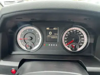 2015 RAM 1500 QUAD CAB