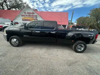 2011 CHEVROLET SILVERADO 3500 HD CREW CAB