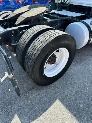 2016 FREIGHTLINER CASCADIA