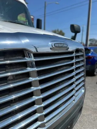 2016 FREIGHTLINER CASCADIA