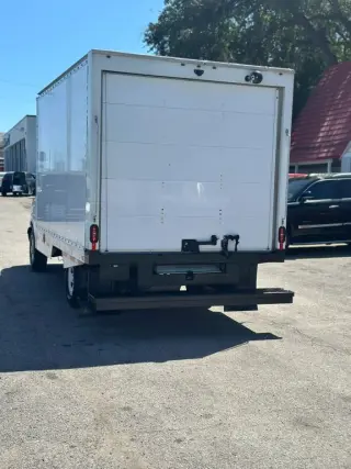 2023 GMC SAVANA COMMERCIAL CUTAWAY