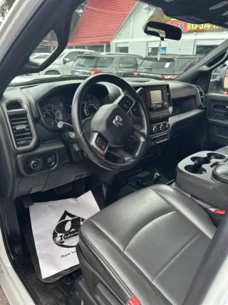 2022 RAM 3500 CREW CAB & CHASSIS