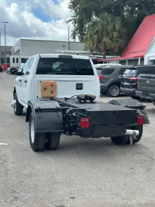 2022 RAM 3500 CREW CAB & CHASSIS
