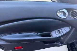 2009 NISSAN 370Z