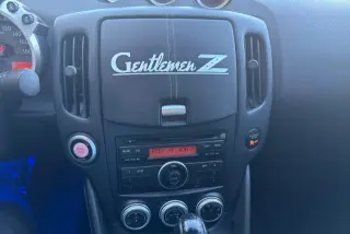 2009 NISSAN 370Z