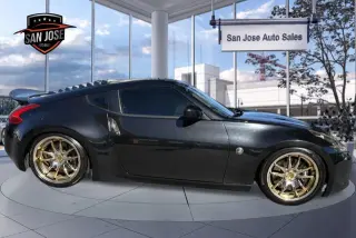 2009 NISSAN 370Z