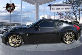 2009 NISSAN 370Z