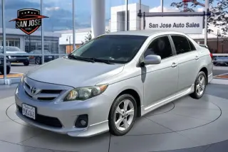 2012 TOYOTA COROLLA