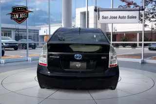 2011 TOYOTA PRIUS