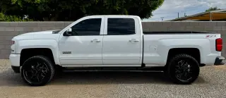 2017 CHEVROLET SILVERADO 1500 CREW CAB