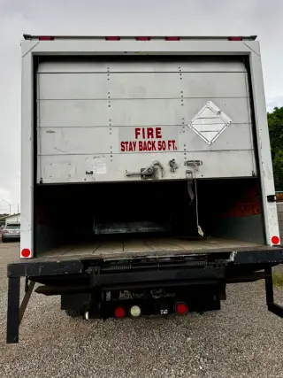 2009 INTERNATIONAL 4300