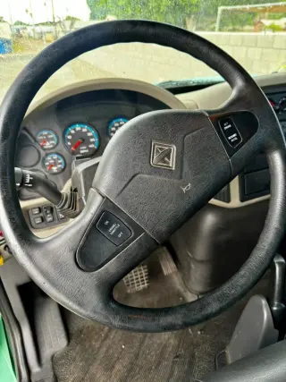 2009 INTERNATIONAL 4300