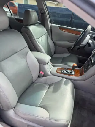 2005 LEXUS ES
