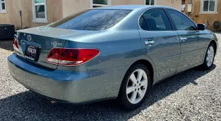 2005 LEXUS ES