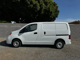 2019 NISSAN NV200