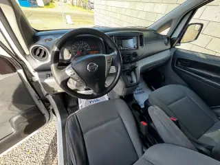 2019 NISSAN NV200