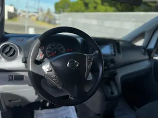 2019 NISSAN NV200