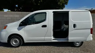 2019 NISSAN NV200
