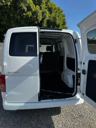 2019 NISSAN NV200