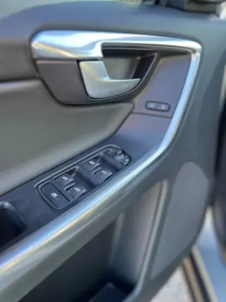 2013 VOLVO XC60
