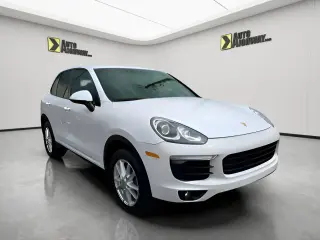 2016 PORSCHE CAYENNE