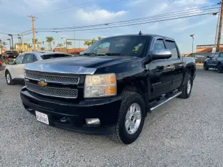 2011 CHEVROLET SILVERADO 1500 CREW CAB