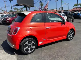 2013 FIAT 500E