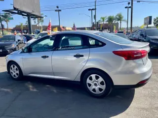 2016 FORD FOCUS