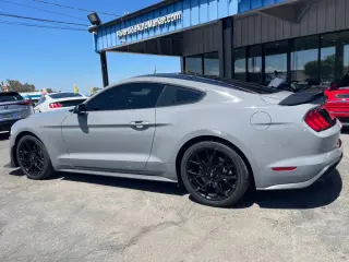 2018 FORD MUSTANG