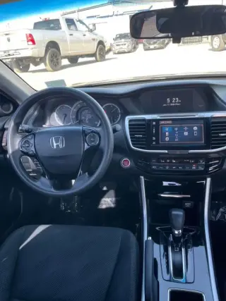 2017 HONDA ACCORD