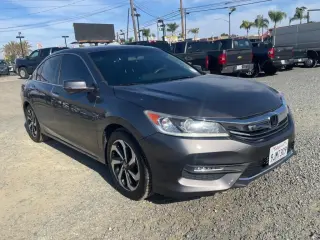 2017 HONDA ACCORD