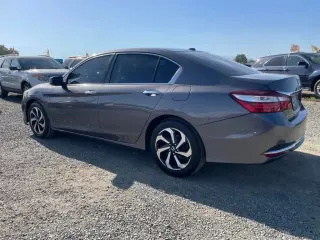 2017 HONDA ACCORD