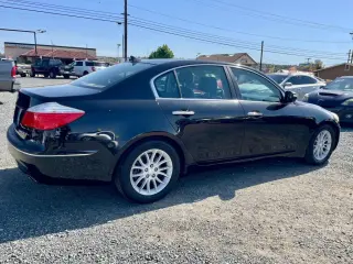 2011 HYUNDAI GENESIS